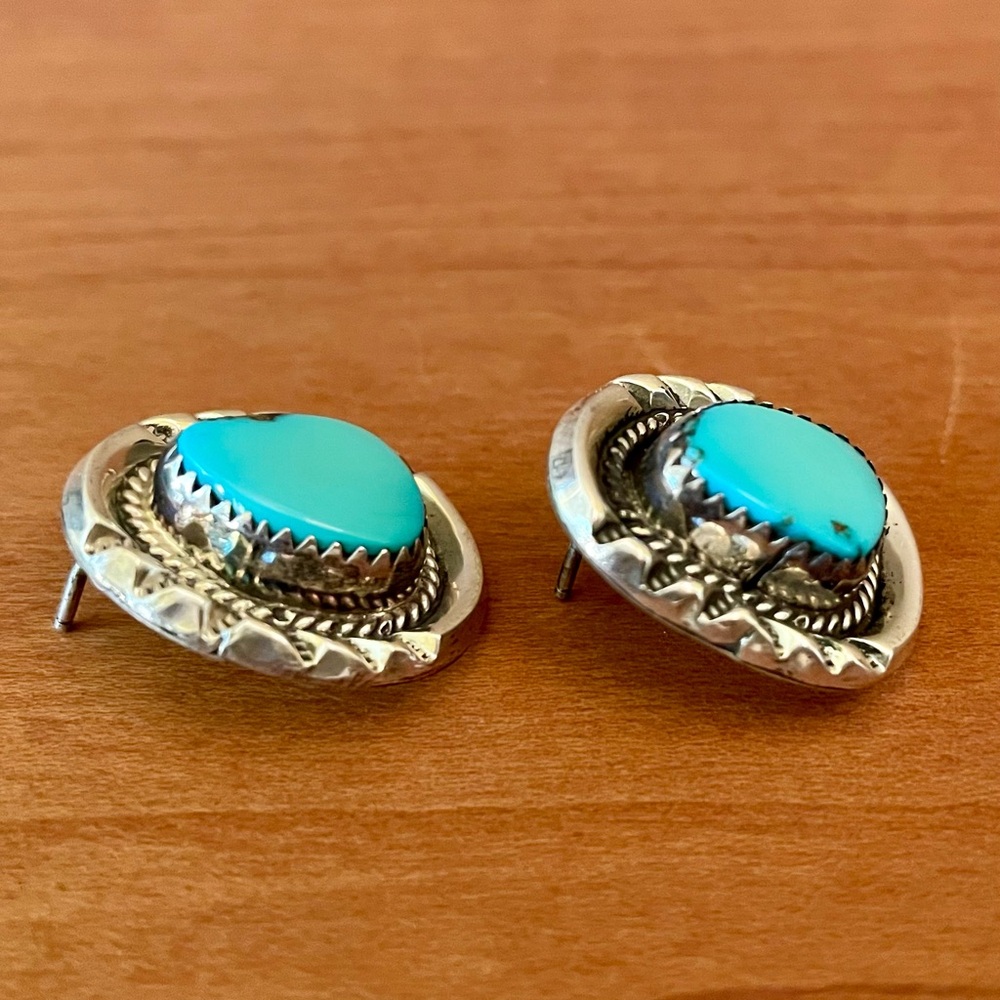 Southwest Vintage Turquoise Sterling Silver Post Earrings Unsigned Hand Made - Picture 3 of 14